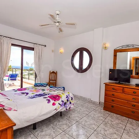 Montana - Lh113 By Now Ltd بلايا بلانكا