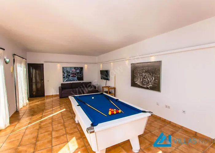 فيلة Montana - Lh113 By Now Ltd بلايا بلانكا